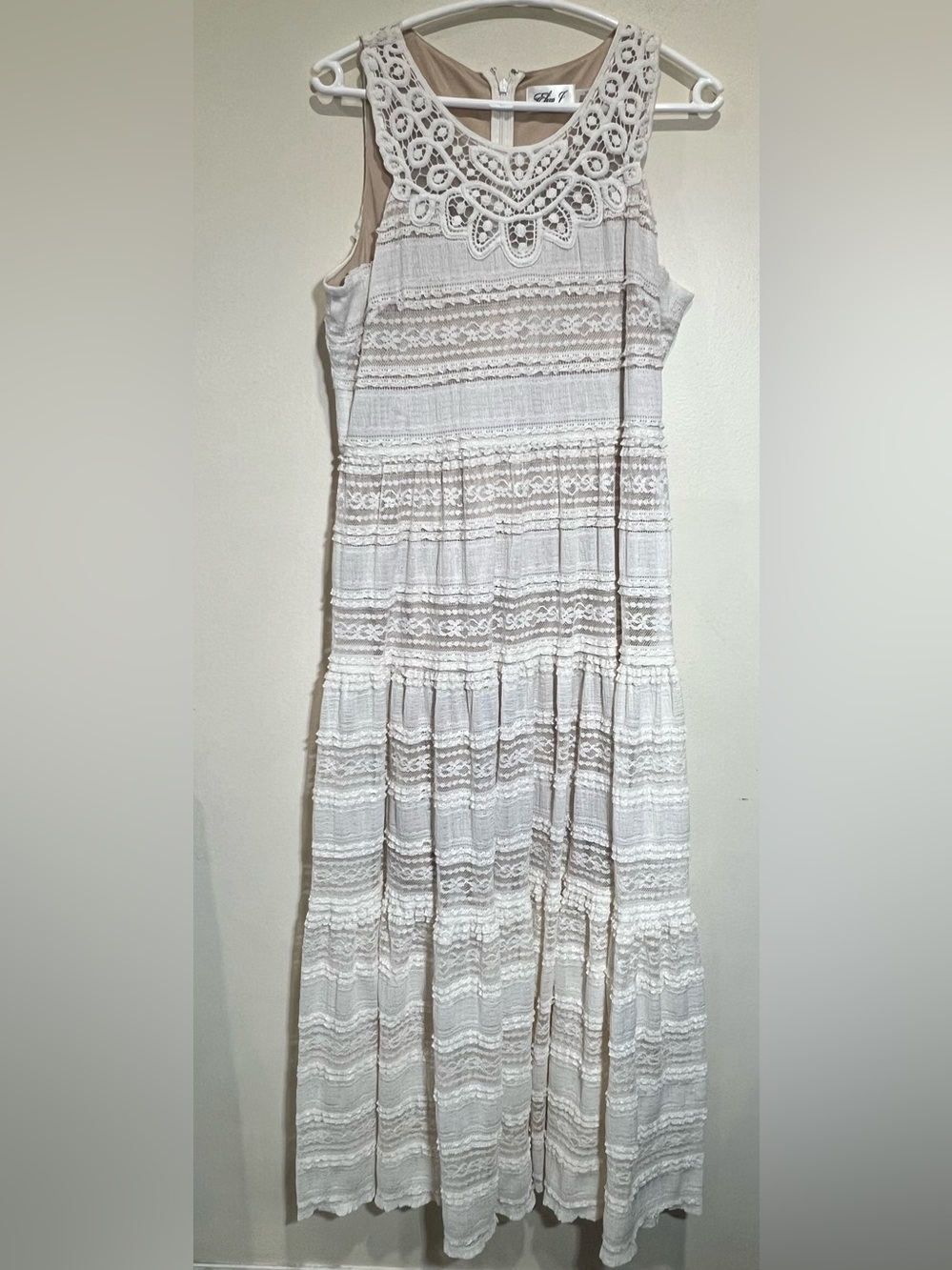 ELIZA J Lace-Detail Sleeveless Maxi Dress - White/Cream Size 12P